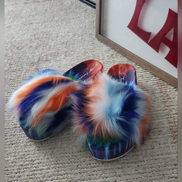 Faux Fur Tie Dye Platform Slides Blue Multi - Picture 5 of 12
